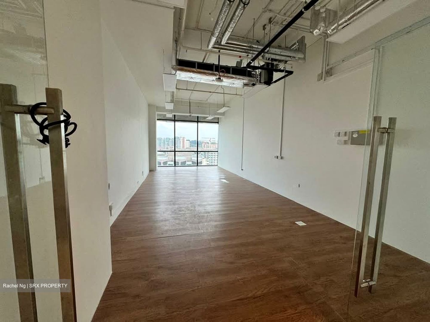 Woods Square (D25), Office #538644631